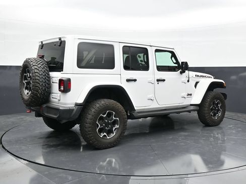 Used 2023 Jeep Wrangler Unlimited Rubicon w/ Cold Weather Group AWD/4WD image 3