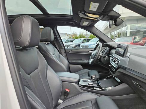 Used 2023 BMW X3 xDrive30i w/ Premium Package image 11