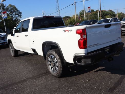 New 2026 Chevrolet Silverado 2500 Custom w/ Custom Convenience Package AWD/4WD image 3