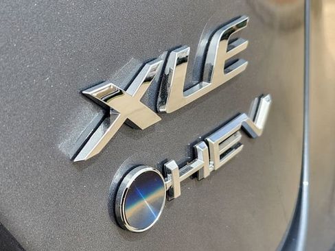 New 2026 Toyota Corolla XLE image 7