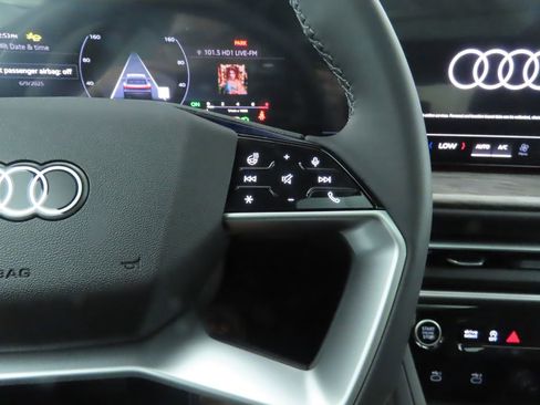 Certified 2025 Audi Q5 Premium Plus w/ Premium Plus image 13