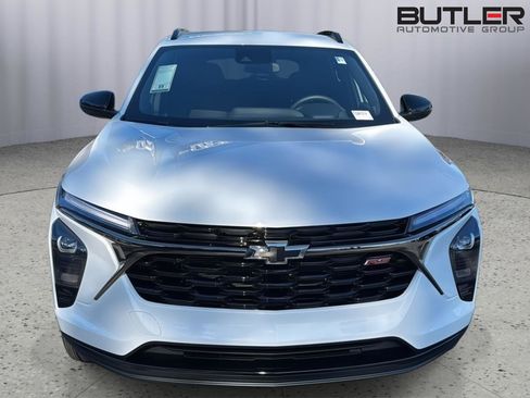 New 2026 Chevrolet Trax RS w/ Driver Confidence Package image 7