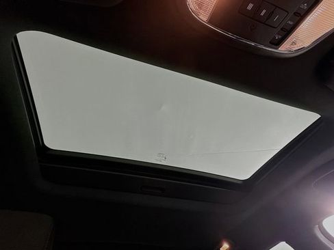 Used 2023 Dodge Charger R/T w/ Blacktop Package image 26