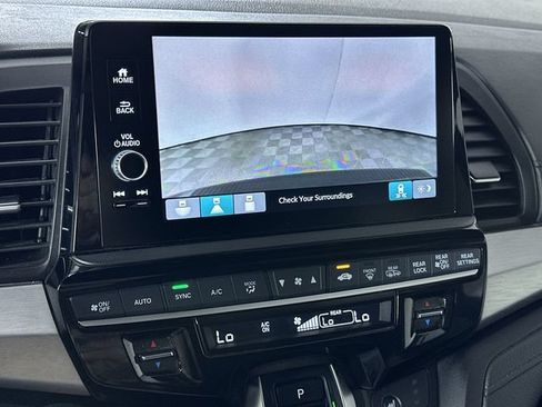Used 2025 Honda Odyssey EX-L image 15