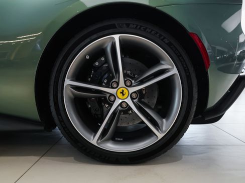 Used 2023 Ferrari 296 GTS RWD image 16