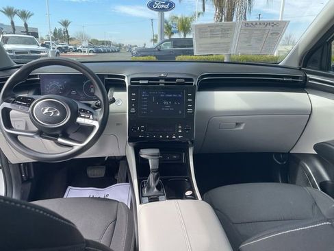 Used 2024 Hyundai Tucson SEL image 19