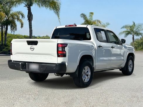 Certified 2025 Nissan Frontier S image 4