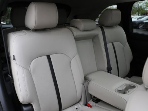 Certified 2025 MAZDA CX-90 3.3 Turbo w/ Premium Sport Pkg image 9