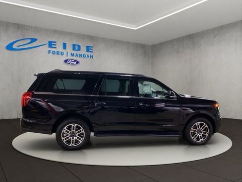 Used 2025 Ford Expedition Max Active image 3