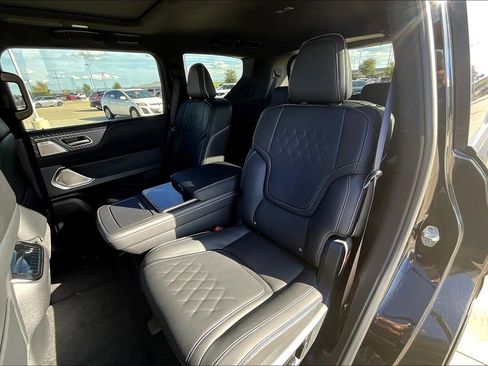 New 2026 INFINITI QX80 Autograph w/ Premium Cargo Package image 20