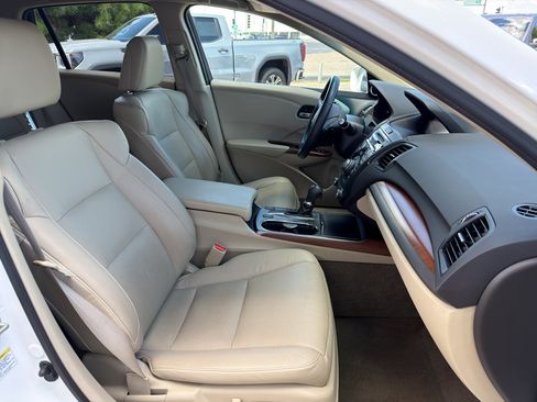 Used 2015 Acura RDX AWD w/ Technology Package image 15