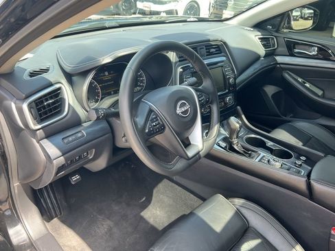 Certified 2023 Nissan Maxima Platinum w/ Sport Mat Group image 6