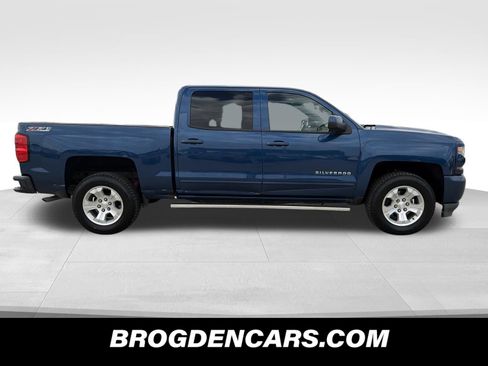 Used 2017 Chevrolet Silverado 1500 LT w/ All Star Edition AWD/4WD image 2
