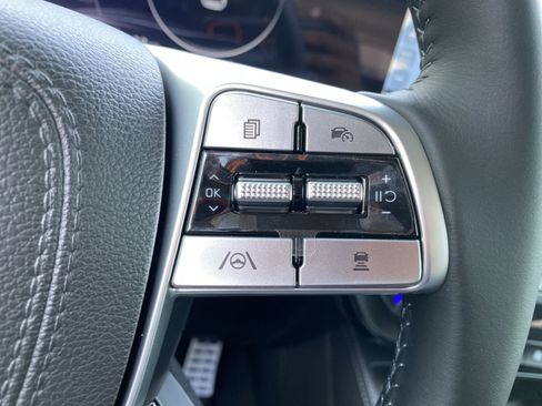 Certified 2025 Kia Telluride SX FWD image 25
