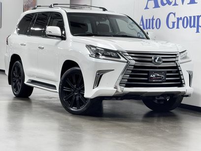 Used 2016 Lexus LX 570 4WD w/ Luxury Package