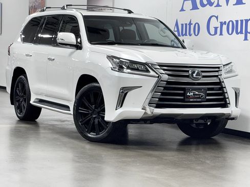 Used 2016 Lexus LX 570 4WD w/ Luxury Package image 1