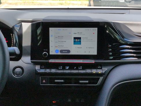 Certified 2026 Toyota Camry SE FWD image 17