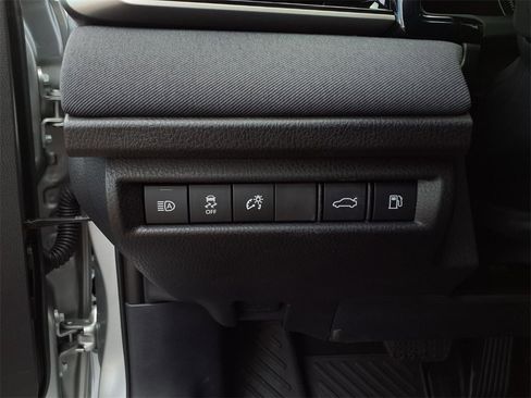 Certified 2025 Toyota Camry LE image 14