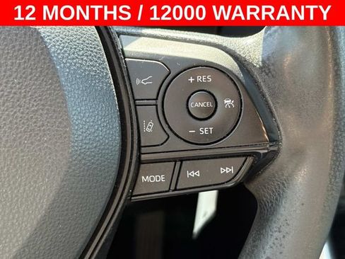 Used 2022 Toyota RAV4 LE AWD/4WD image 20