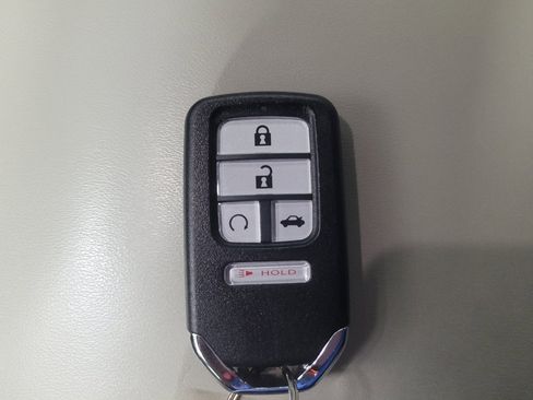 Used 2024 Honda Accord LX image 32