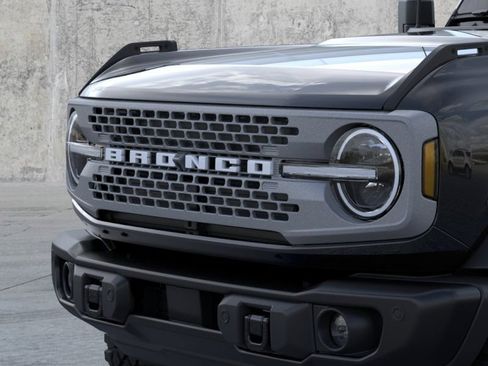 New 2026 Ford Bronco Badlands AWD/4WD image 16