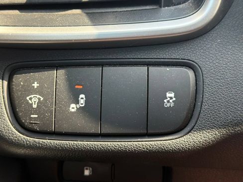 Used 2018 Kia Sorento LX w/ LX V6 Convenience Package AWD/4WD image 8
