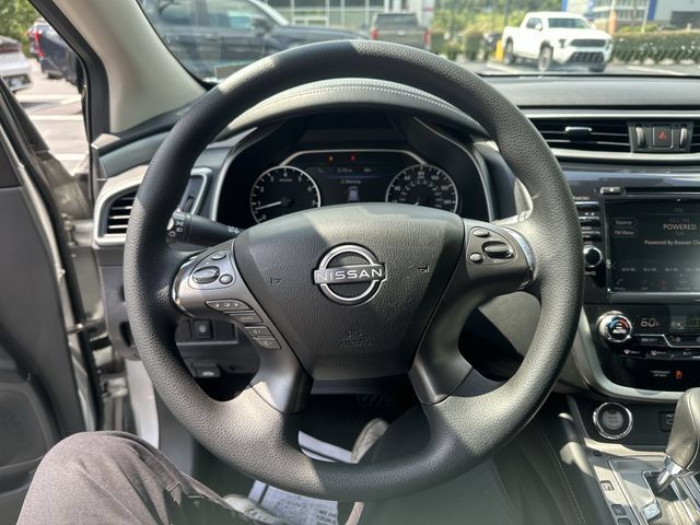 Used 2023 Nissan Murano S AWD/4WD image 13