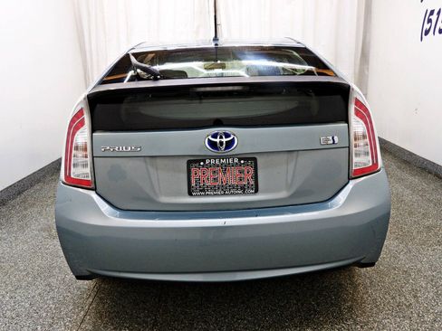 Used 2012 Toyota Prius Two FWD image 5