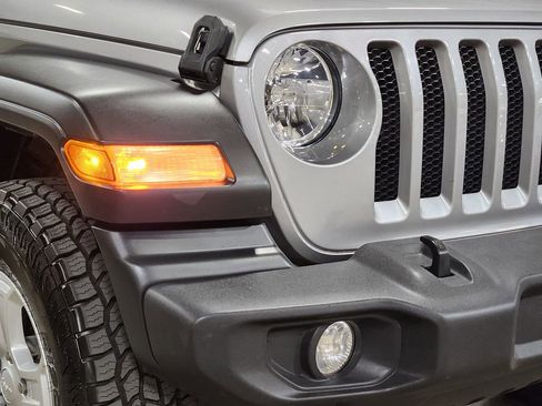 Used 2021 Jeep Wrangler Unlimited Sport S image 13