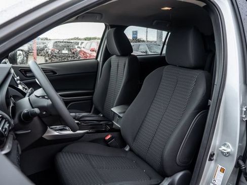 New 2026 Mitsubishi Eclipse Cross LE AWD/4WD image 25