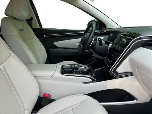 Certified 2023 Hyundai Tucson Limited AWD/4WD image 15