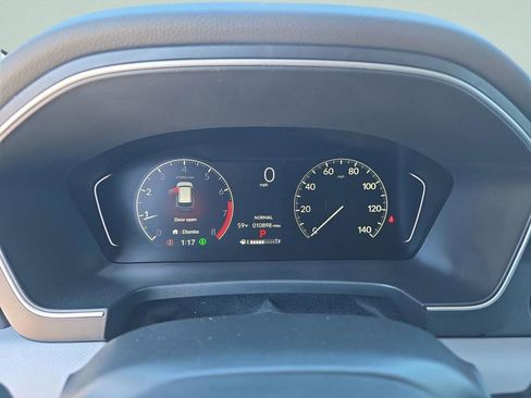 Used 2025 Honda Pilot Touring image 33