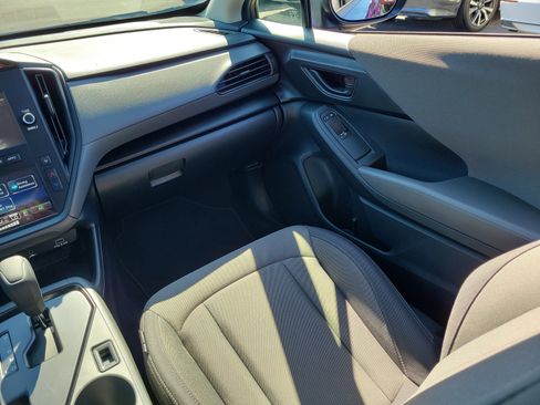 Certified 2025 Subaru Crosstrek 2.0i image 17