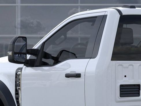 New 2026 Ford F550 2WD Regular Cab Super Duty w/ Snow Plow Prep Package image 20