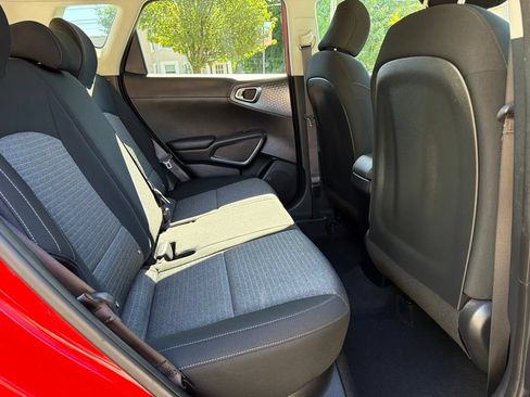 Certified 2021 Kia Soul S FWD image 25