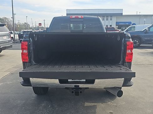Used 2017 Chevrolet Silverado 2500 LTZ w/ Duramax Plus Package RWD image 7