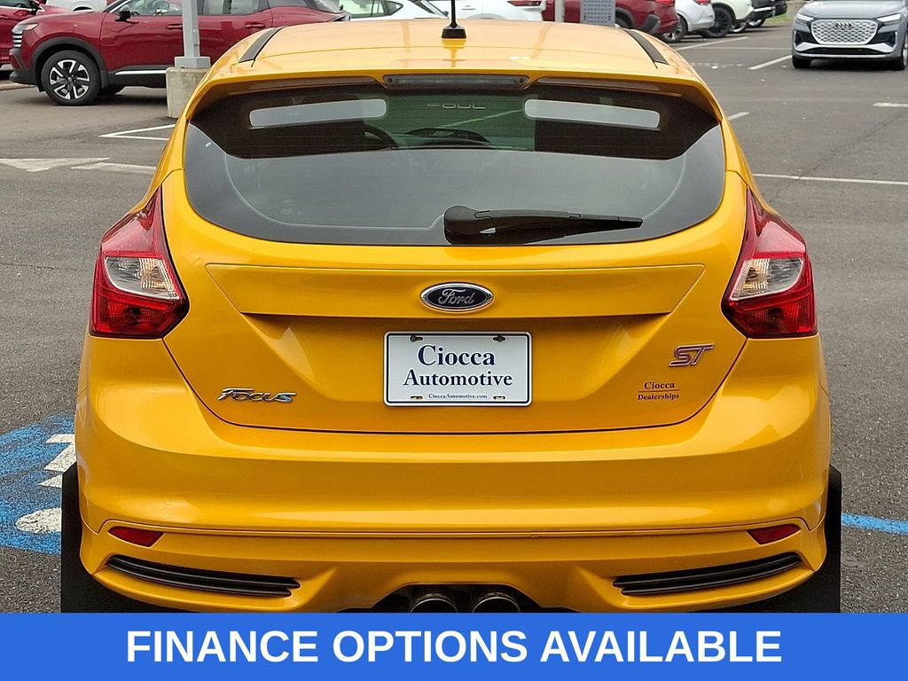 Used 2013 Ford Focus ST FWD image 8
