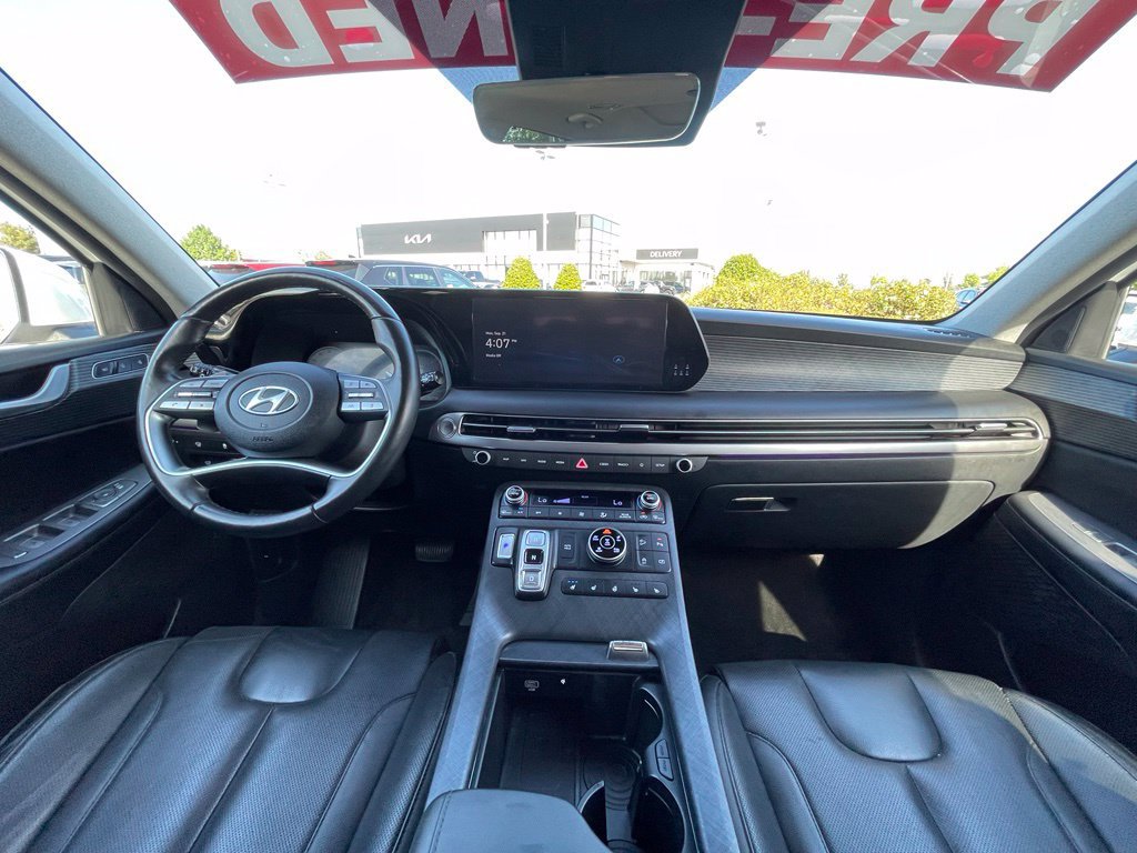 Used 2024 Hyundai Palisade Limited AWD/4WD image 31