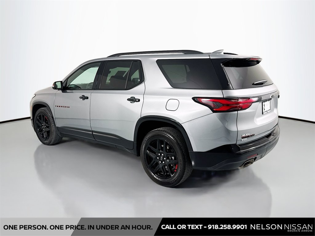 Used 2024 Chevrolet Traverse Premier w/ Redline Edition AWD/4WD image 7