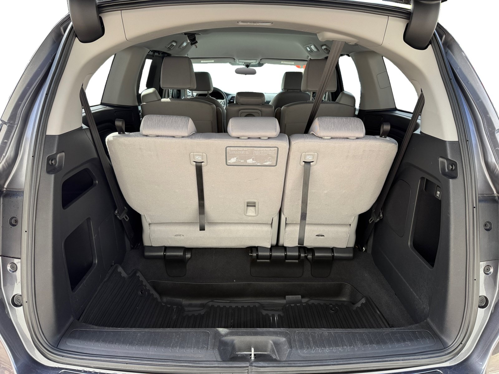 Used 2019 Honda Odyssey EX image 17