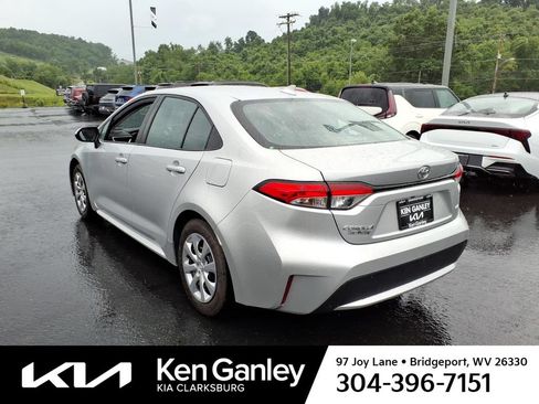 Used 2022 Toyota Corolla LE FWD image 7