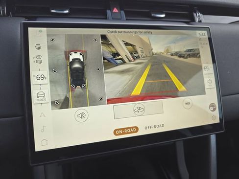 Certified 2025 Land Rover Discovery Sport S AWD/4WD image 26