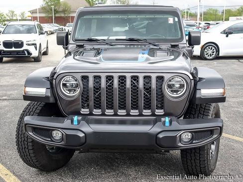 Used 2021 Jeep Wrangler Unlimited Rubicon 4xe w/ Safety Group AWD/4WD image 6