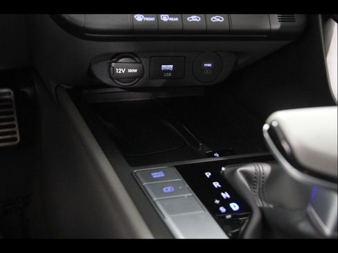 Certified 2025 Hyundai Elantra Sport FWD image 13