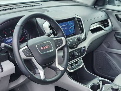 Used 2023 GMC Terrain SLT w/ Infotainment Package II image 26