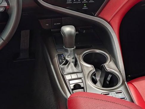 Used 2024 Toyota Camry XSE w/ Navigation Package FWD image 14