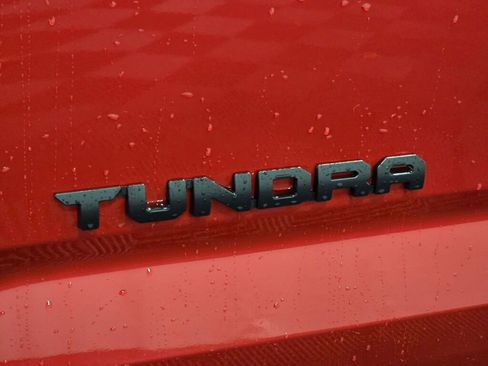 Used 2025 Toyota Tundra Limited image 27