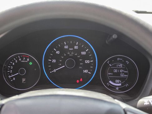 Certified 2021 Honda HR-V LX image 23