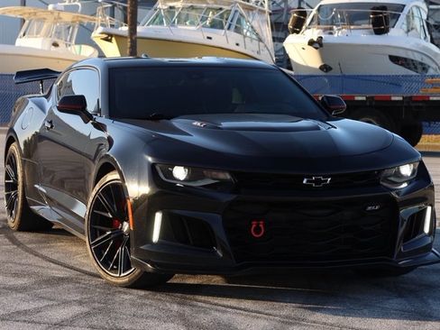 Used 2022 Chevrolet Camaro SS w/ Redline Edition image 6