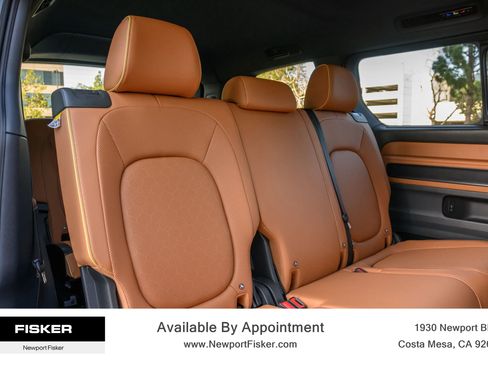 Used 2025 Volkswagen ID. Buzz Pro S image 28